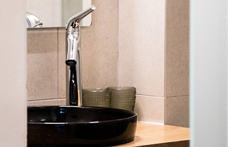 the-schumacher-hotel_ref_detail_2.jpg